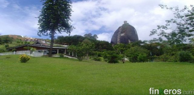 Guatape - Finca en Girardota, Antioquia